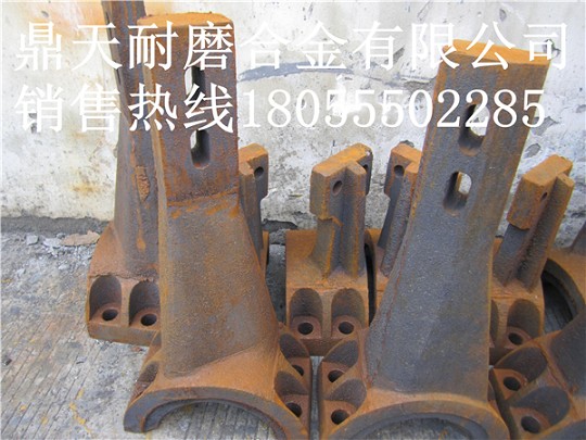 山東圓友攪拌機口襯板、山東圓友側(cè)拌葉、攪拌臂優(yōu)惠供應(yīng)