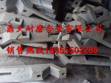 無(wú)錫華通4000瀝青攪拌主機(jī)多元素合金側(cè)攪拌臂、好質(zhì)量鍋底襯板價(jià)格